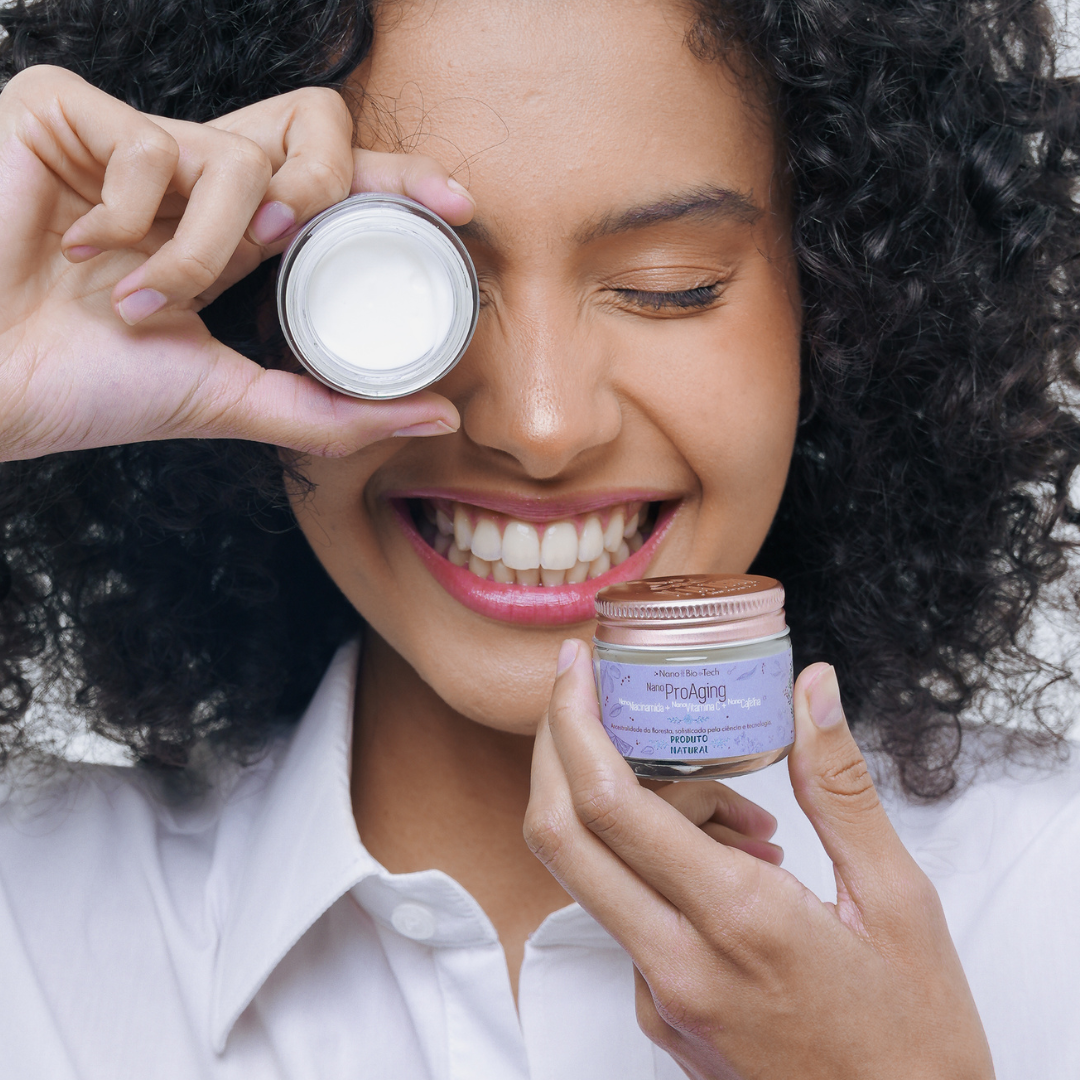 Creme Nano Pró-Aging com Nano Vitamina C, Niacinamida e Antioxidantes De La Terre Cosmeticos