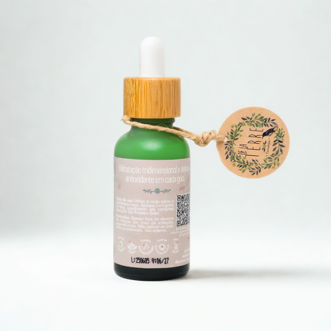 Sérum Nano Vitamina C com Triplo Ácido Hialurônico para luminosidade De La Terre Cosmeticos