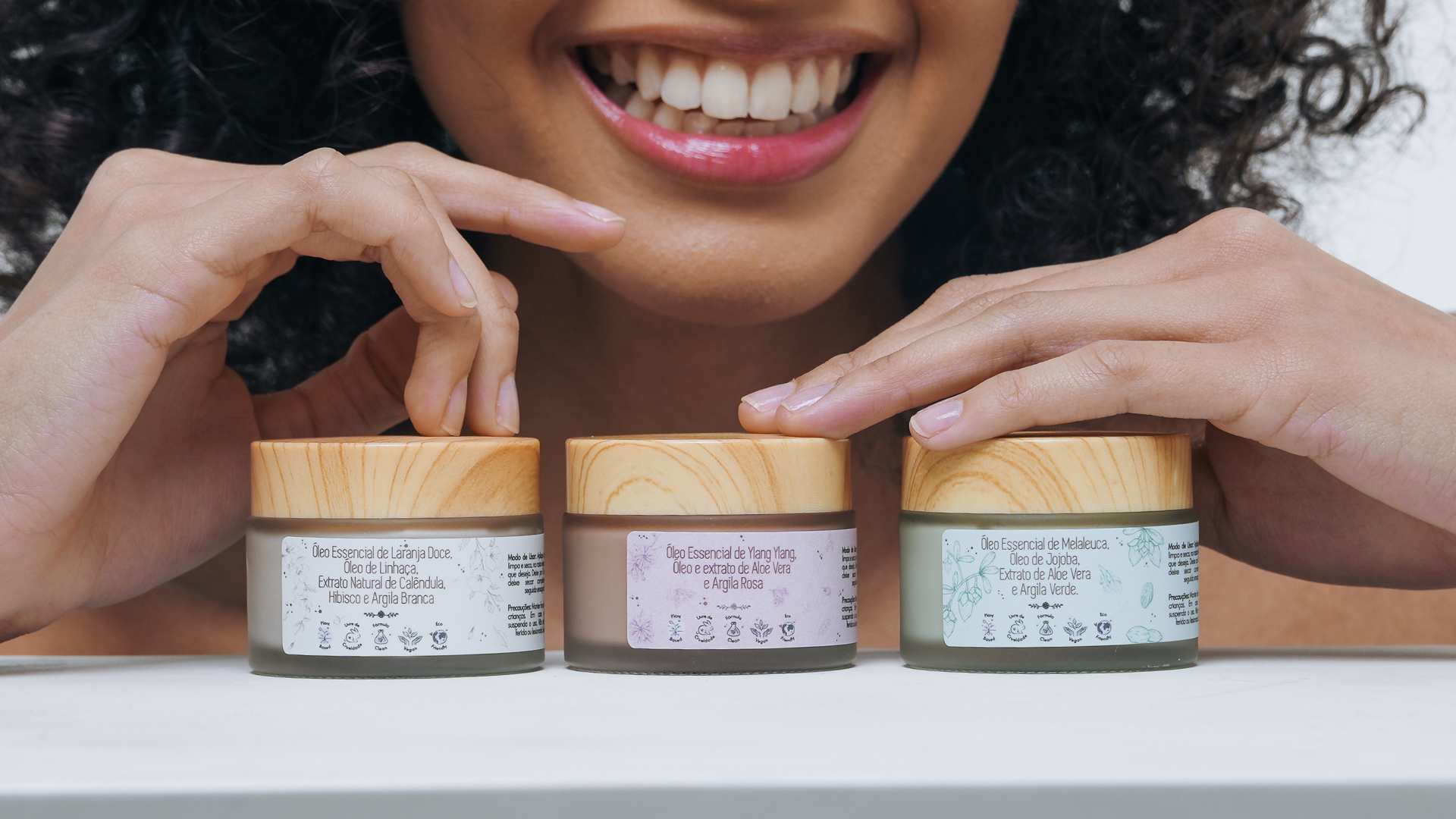 Máscaras de Argila De La Terre: Detox e Purificação Natural