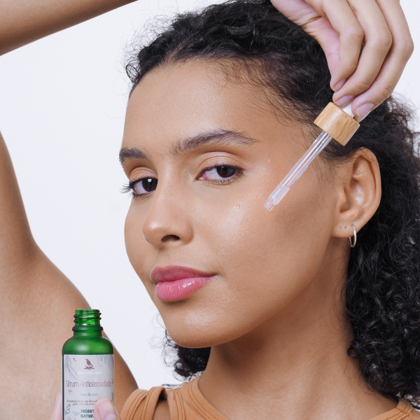 Sérum Antioleosidade: Nano Niacina. e Nano Melaleuca