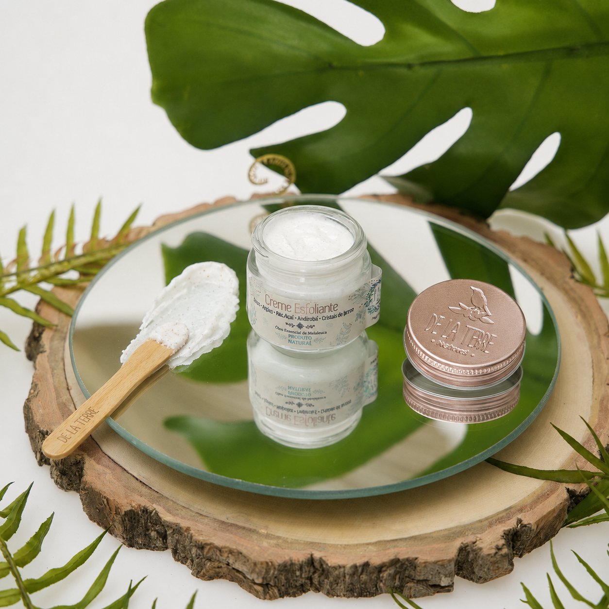 Creme Esfoliante Natural de Arroz e Cristais de Quartzo De La Terre Cosmeticos